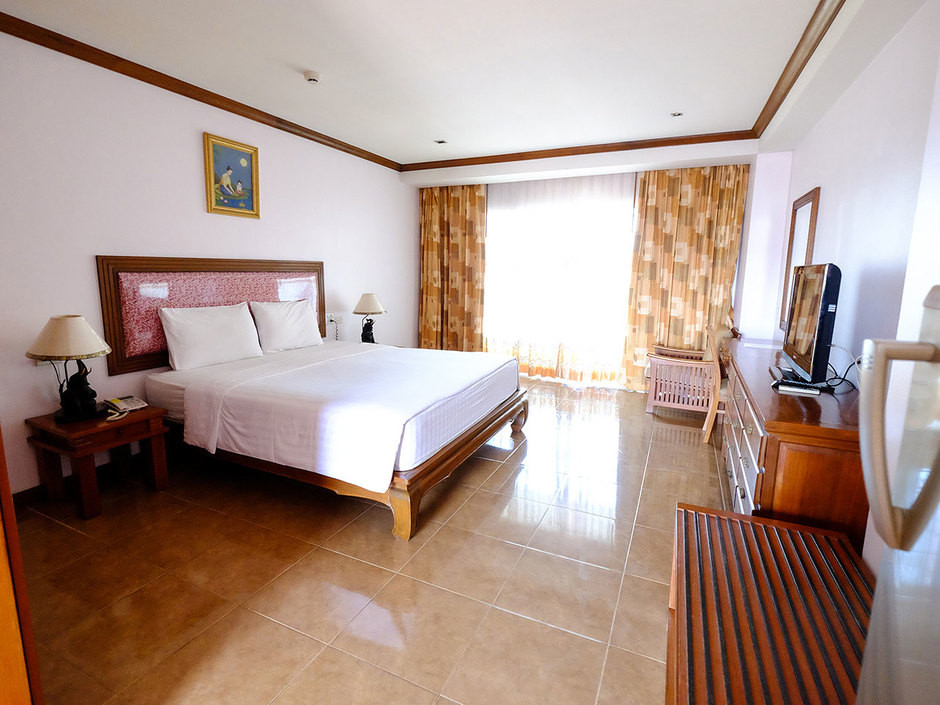 Aiyaree Place Hotel 3*