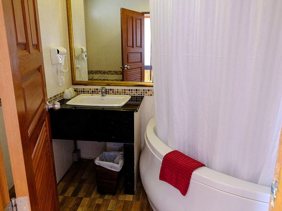 Aiyaree Place Hotel 3*