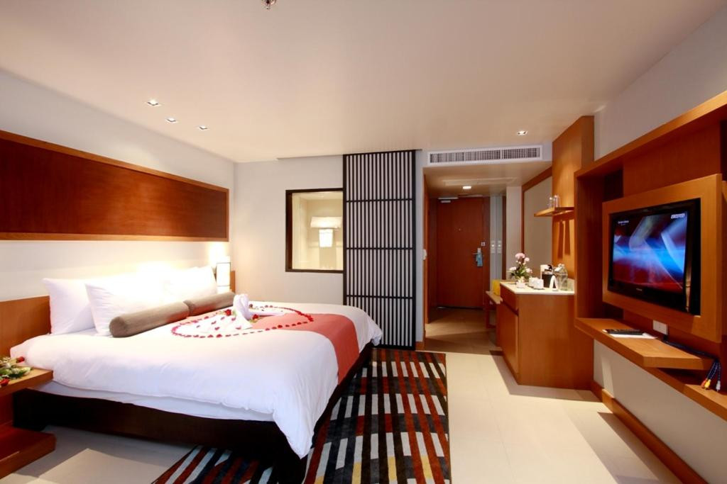 The Ashlee Hub (Ex. Centra Ashlee Patong) 4*