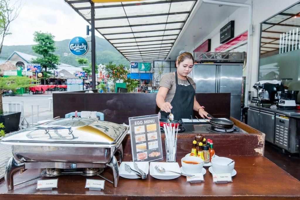 The Ashlee Hub (Ex. Centra Ashlee Patong) 4*