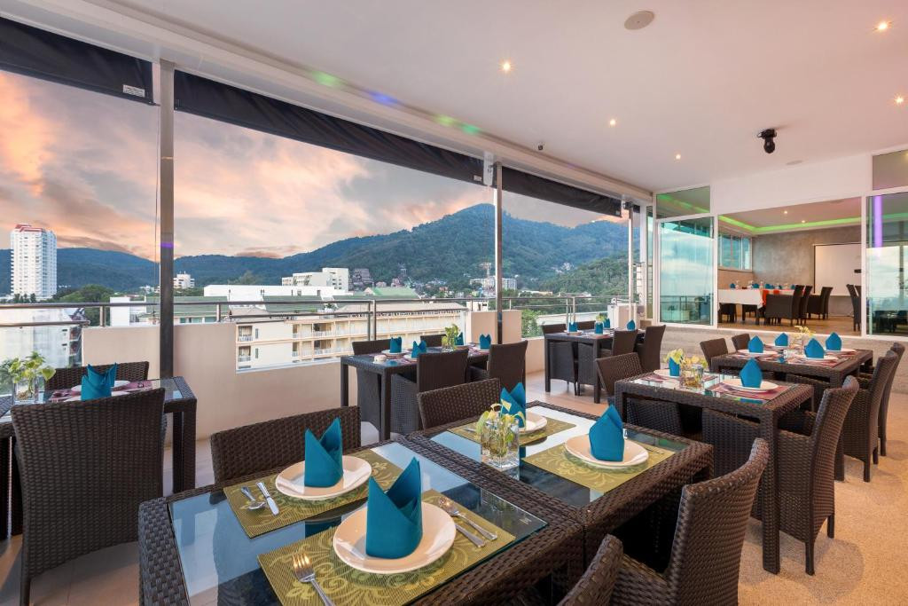 Grand Sunset Hotel 4*