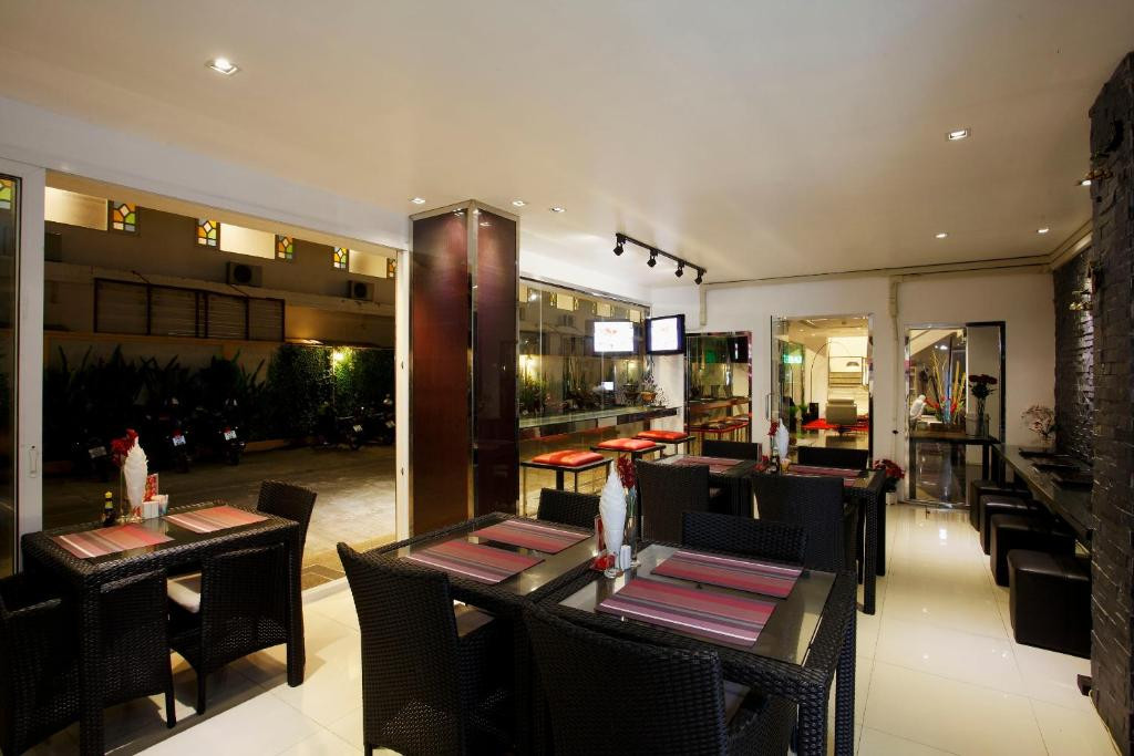 Grand Sunset Hotel 4*