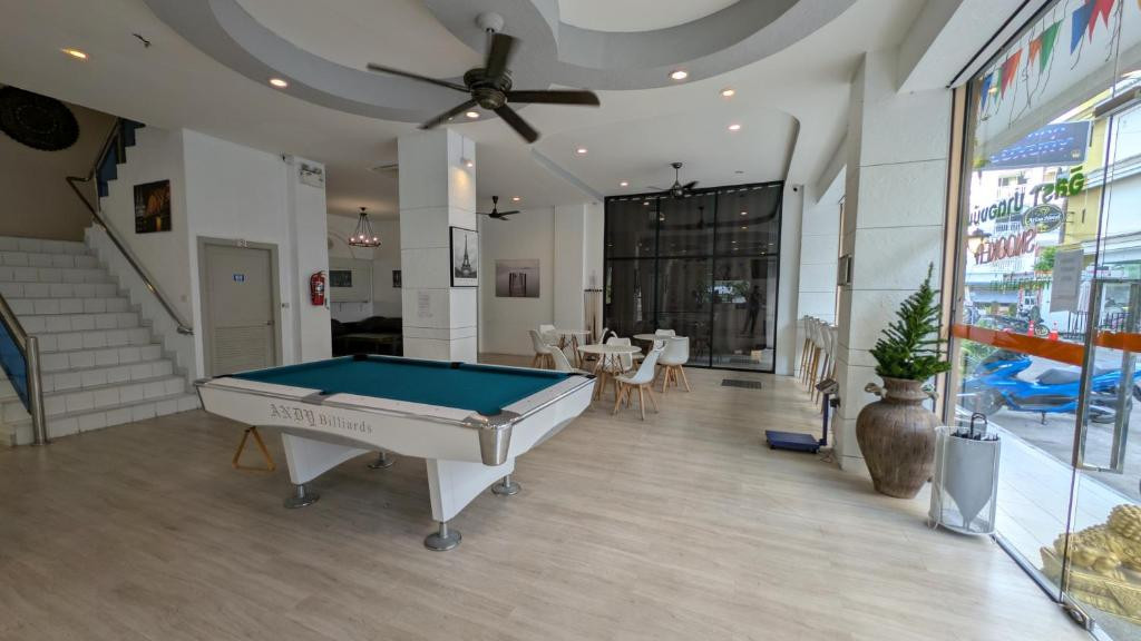 Issara Patong Beach (Ex. Sharaya Boutique) 3*