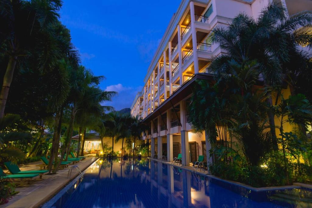 Thanthip Beach Resort 3*