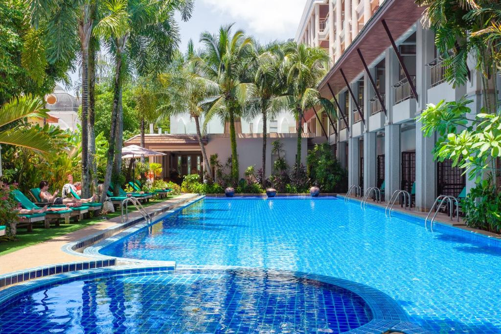 Thanthip Beach Resort 3*