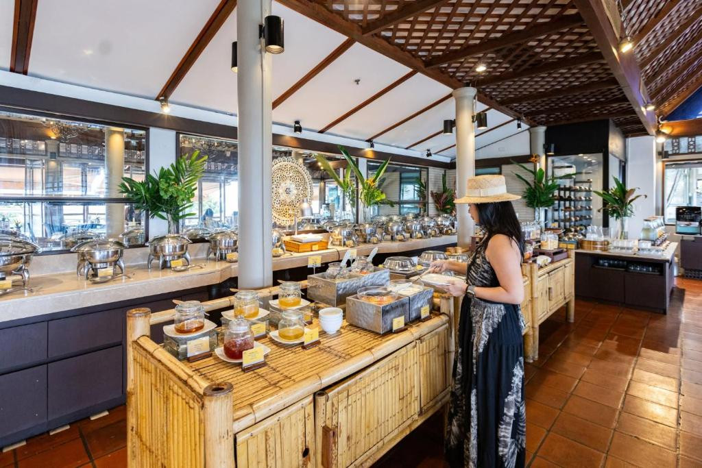 Centara Villas Phuket 4*