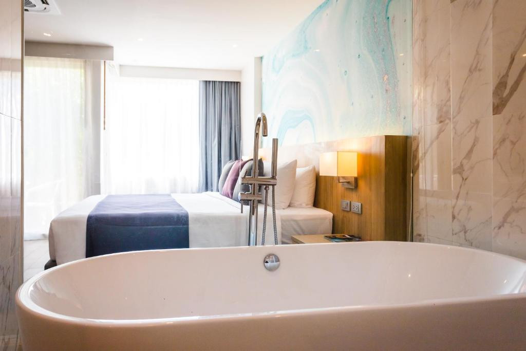 Coconut Village 3*