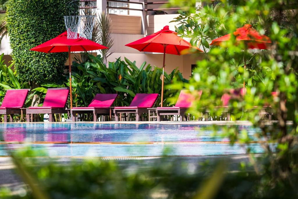 Coconut Village 3*