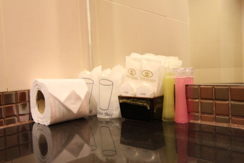 Crown Pattaya Beach Hotel 3*