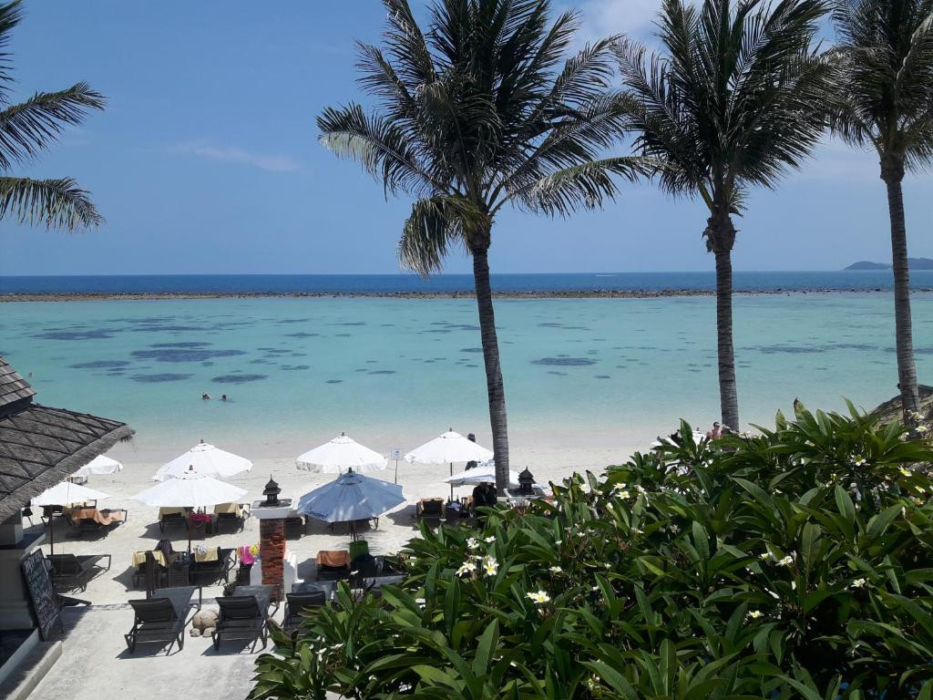 Dara Samui Beach Resort & Spa Villa 4*