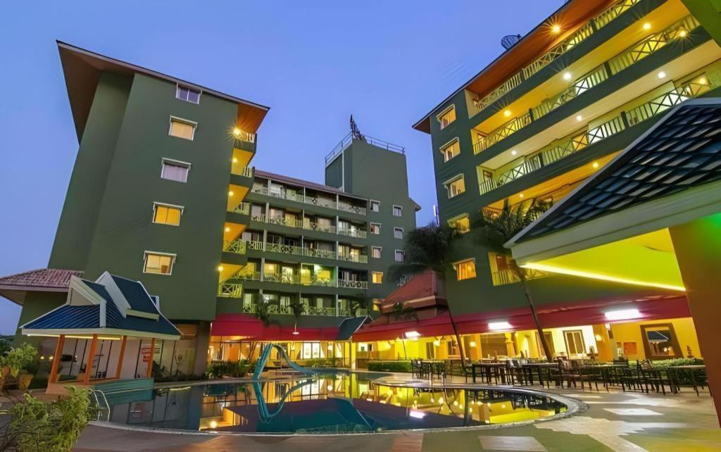 Phuphaya Resort 3*