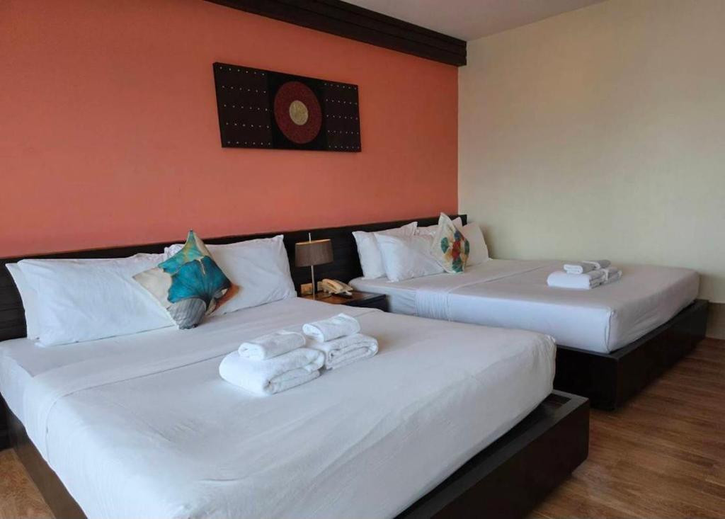 Grand Jomtien Palace 3*