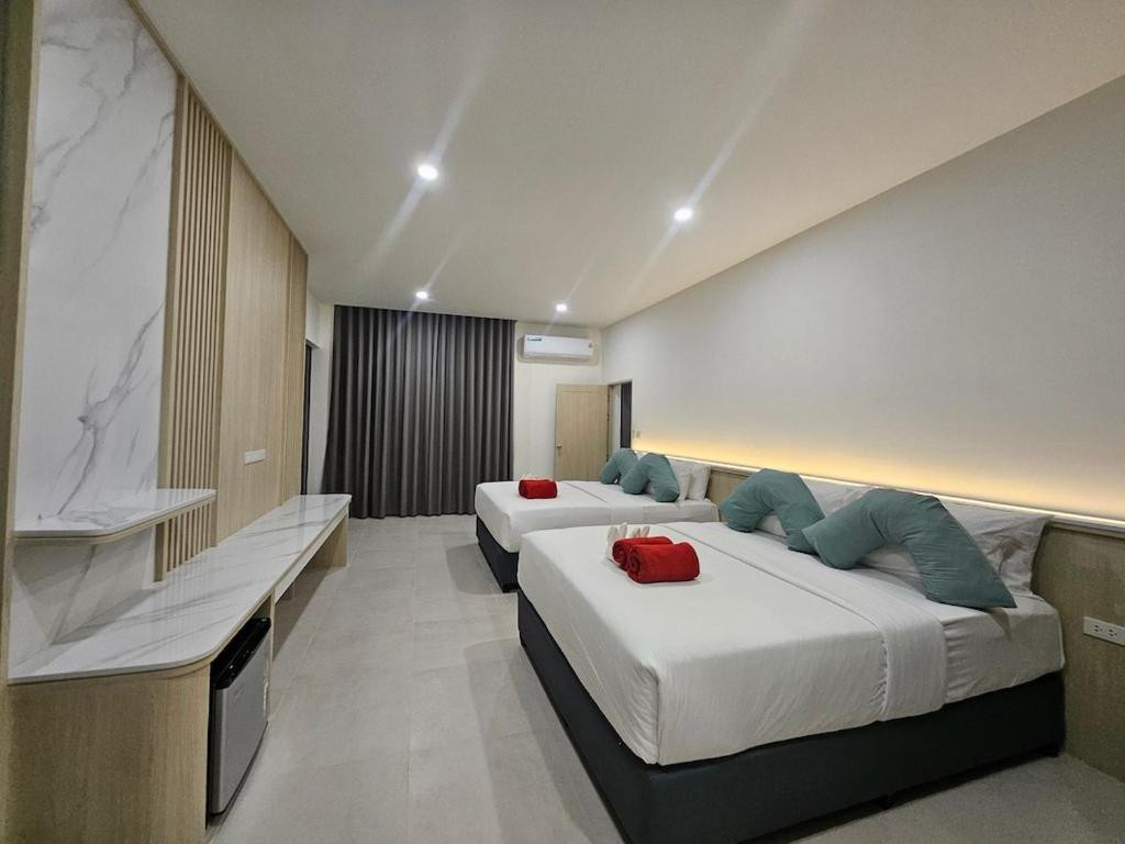 Grand Jomtien Palace 3*