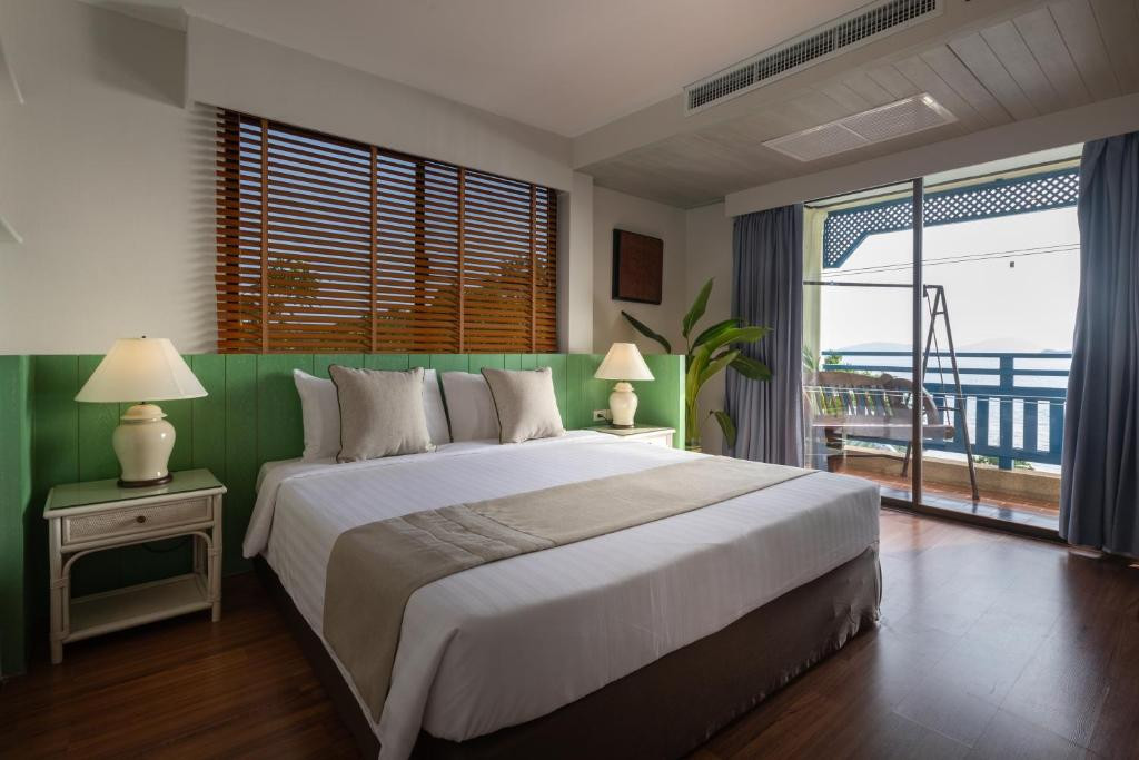 Kantary Bay Phuket 4*