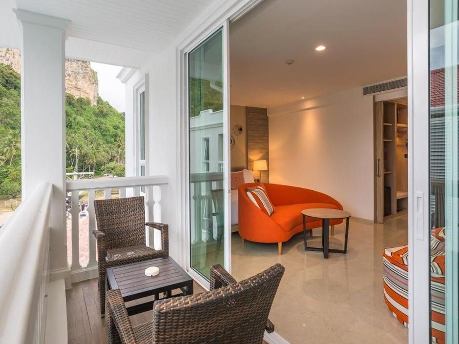 Centara Ao Nang Beach Resort & Spa Krabi 4*