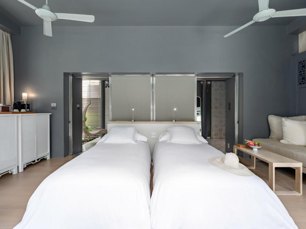 Sala Phuket Mai Khao Beach Resort 5*