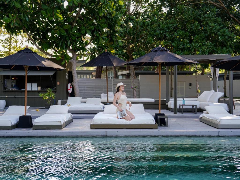 Sala Phuket Mai Khao Beach Resort 5*