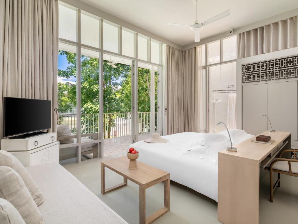 Sala Phuket Mai Khao Beach Resort 5*