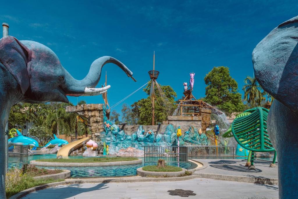 Khaolak Emerald Beach Resort & Spa 4*