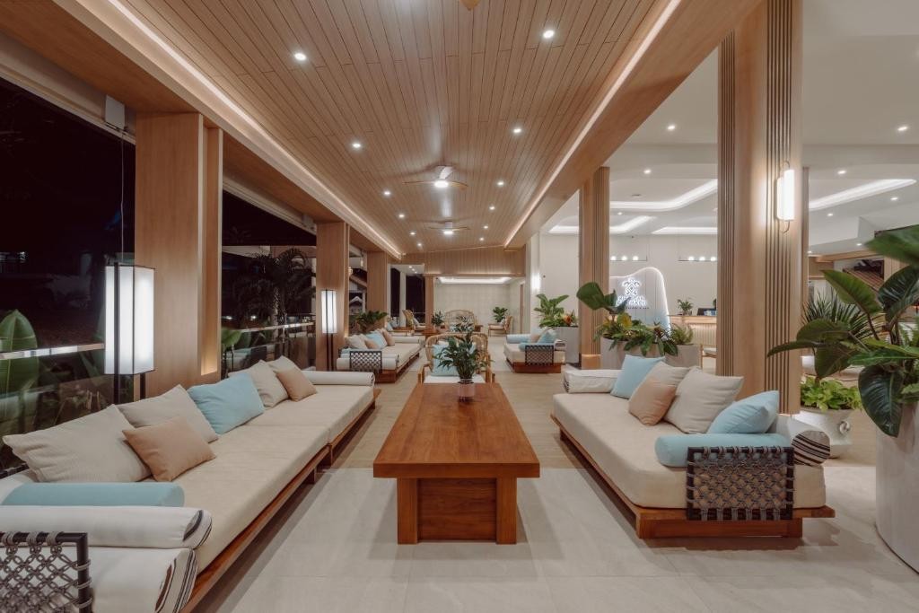Khaolak Emerald Beach Resort & Spa 4*
