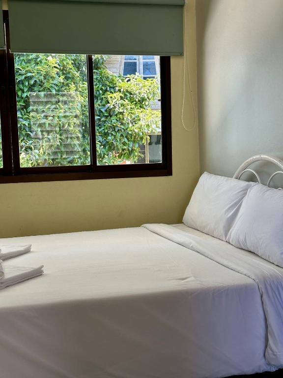 Kata Garden Resort 3*