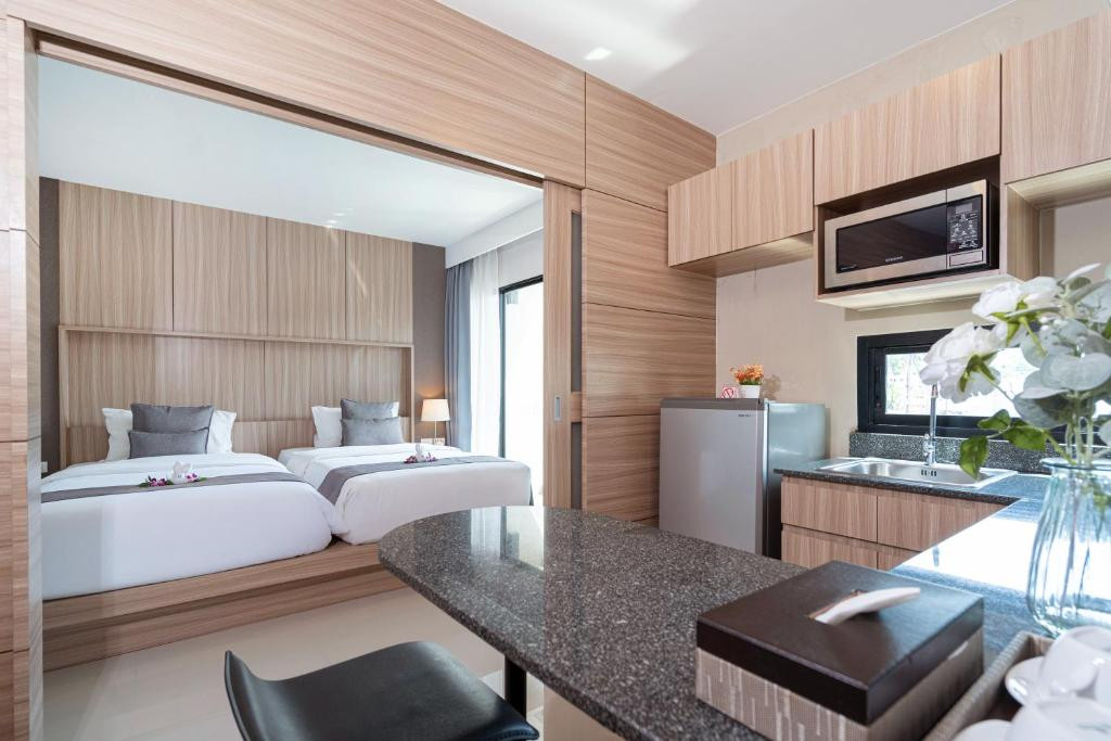 Patong Bay Residence (Ex. Patong Bay Resotel) 4*