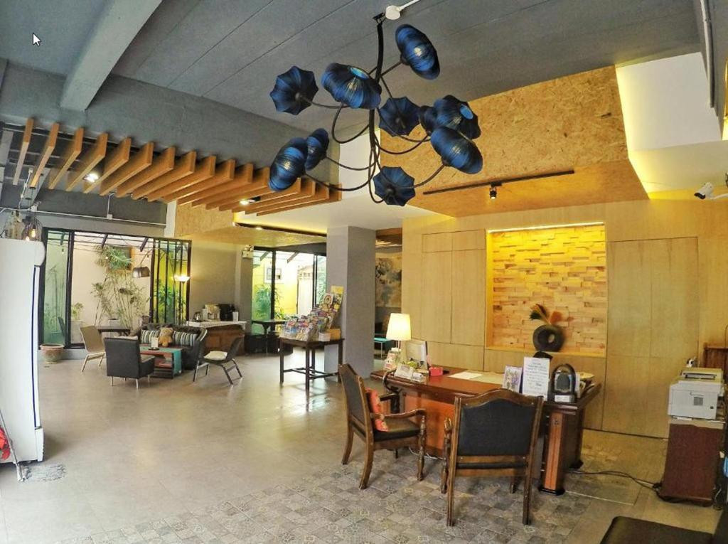 Sea Front Home 3*
