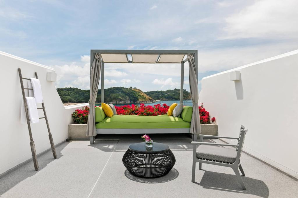 The Nai Harn (Ex. Puravarna The Royal Phuket Yacht Club) 5*