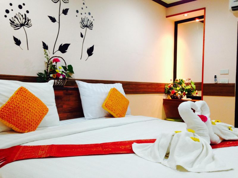 Airport Phuket Garden Resort 3*