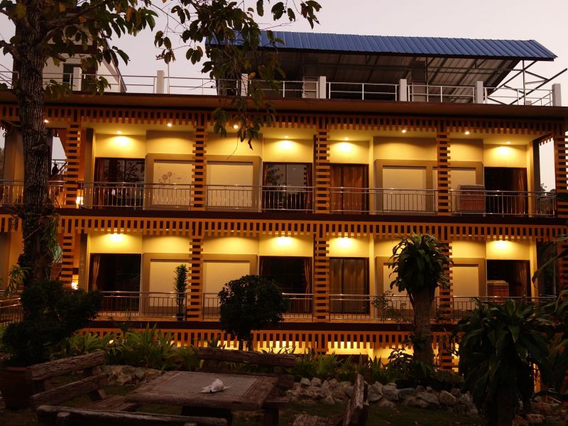Airport Phuket Garden Resort 3*