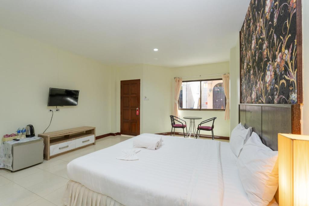 Amarin Residence Patong 3*