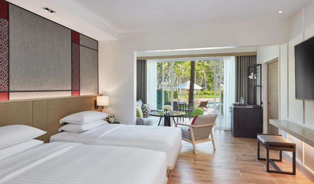 Hyatt Regency Hua Hin 5*