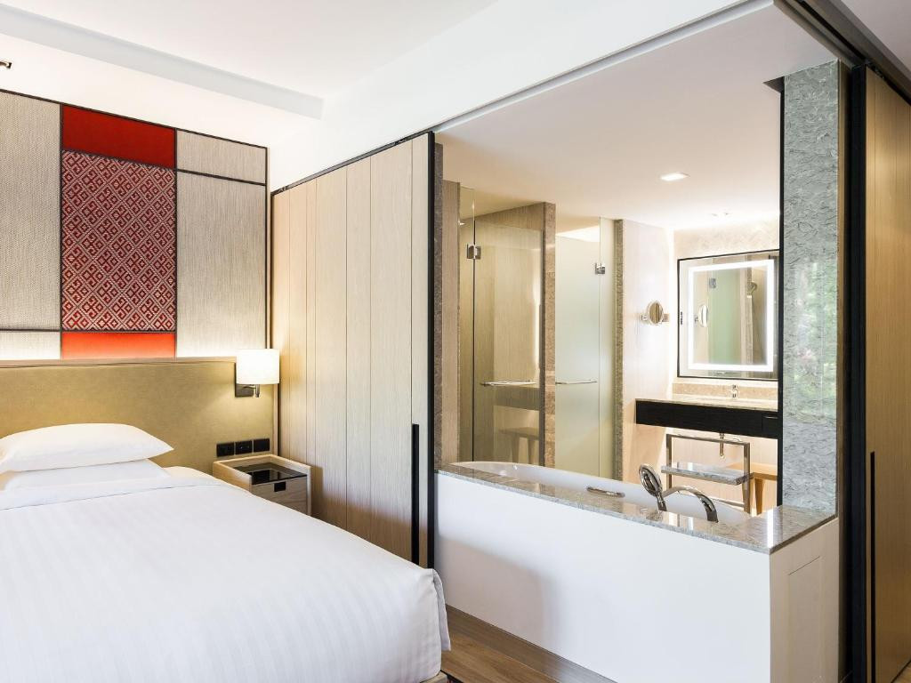 Hyatt Regency Hua Hin 5*