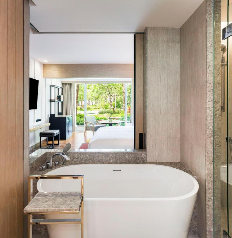 Hyatt Regency Hua Hin 5*