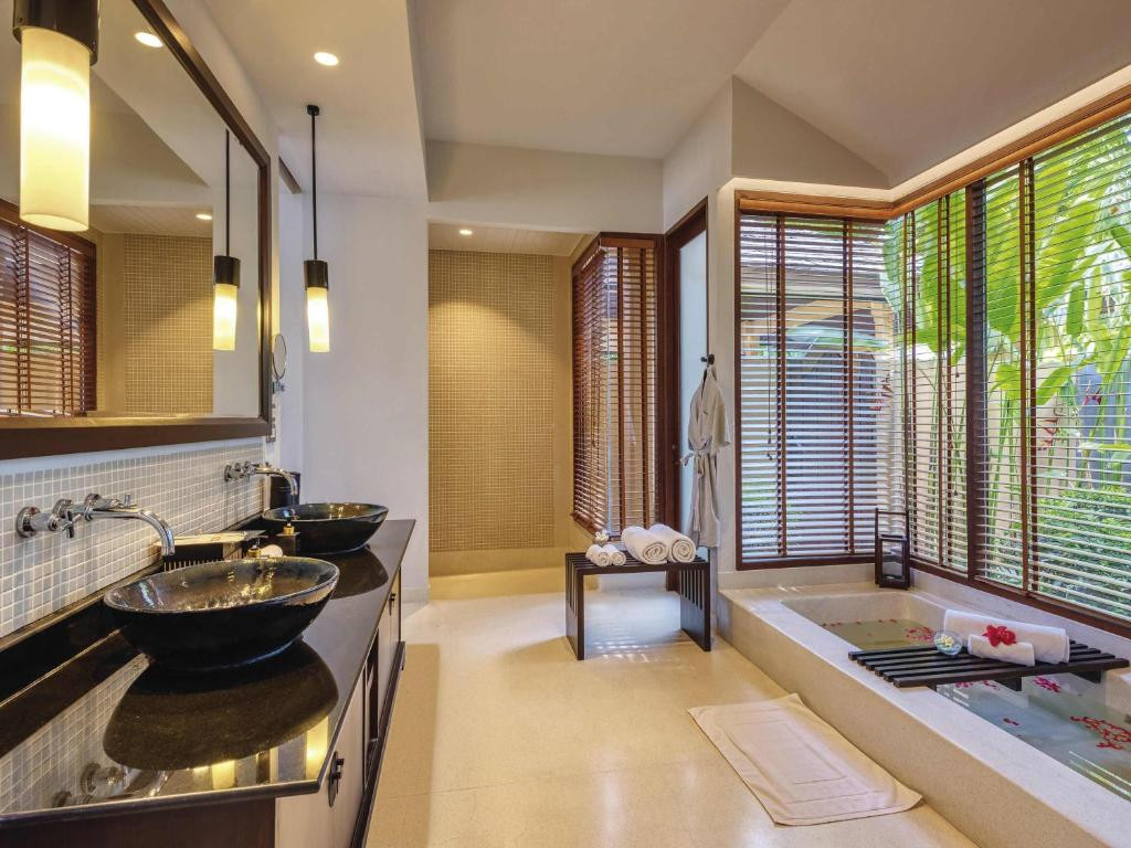 Movenpick Asara Resort & Spa Hua Hin 5*