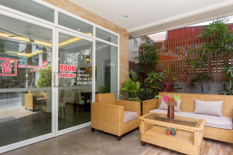 Asia Express Hotel 3*