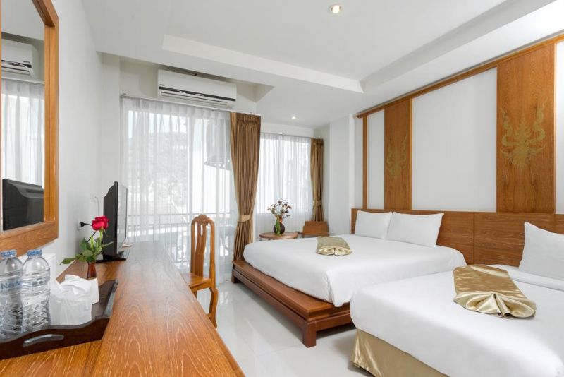 Asia Express Hotel 3*