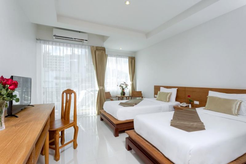 Asia Express Hotel 3*