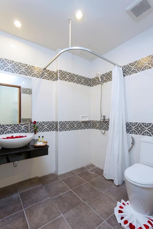 Asia Express Hotel 3*