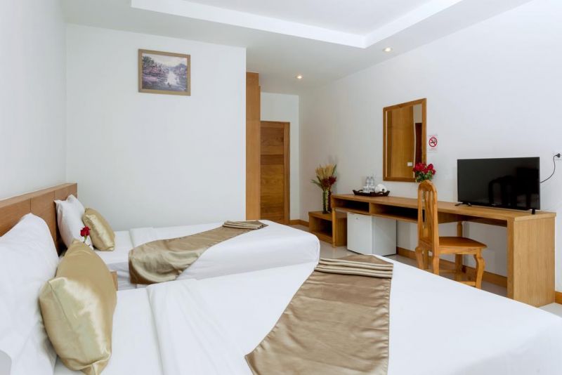 Asia Express Hotel 3*