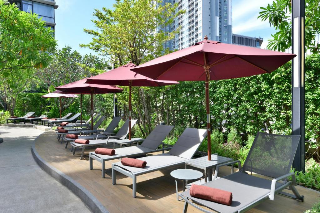 Altera Hotel And Residence (Ex. At Mind Serviced Residence Pattaya) 4*
