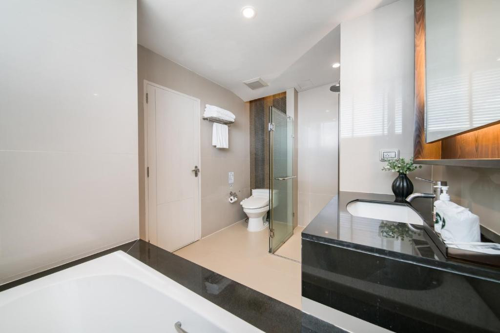 Altera Hotel And Residence (Ex. At Mind Serviced Residence Pattaya) 4*