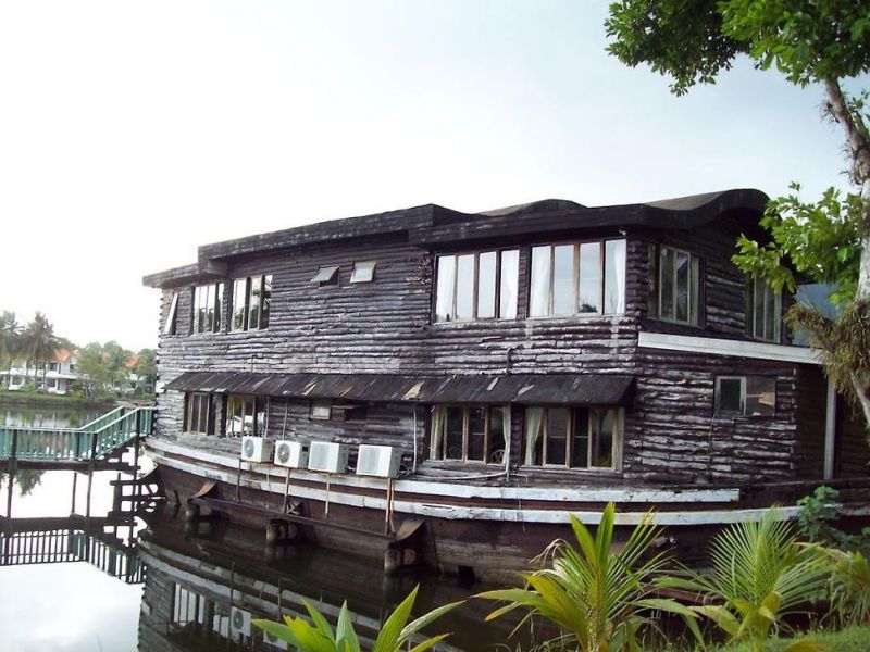 Aunchaleena Beach Front Resort 3*