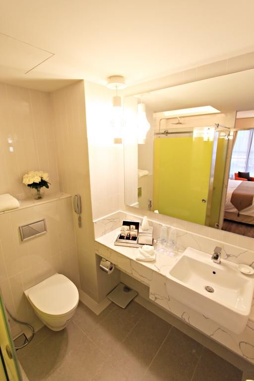 Bangkok Midtown Hotel 4*