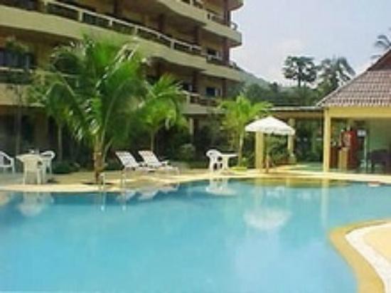 Beach House Samui 3*