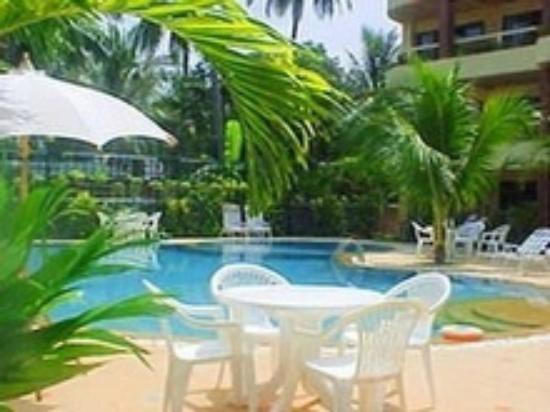 Beach House Samui 3*