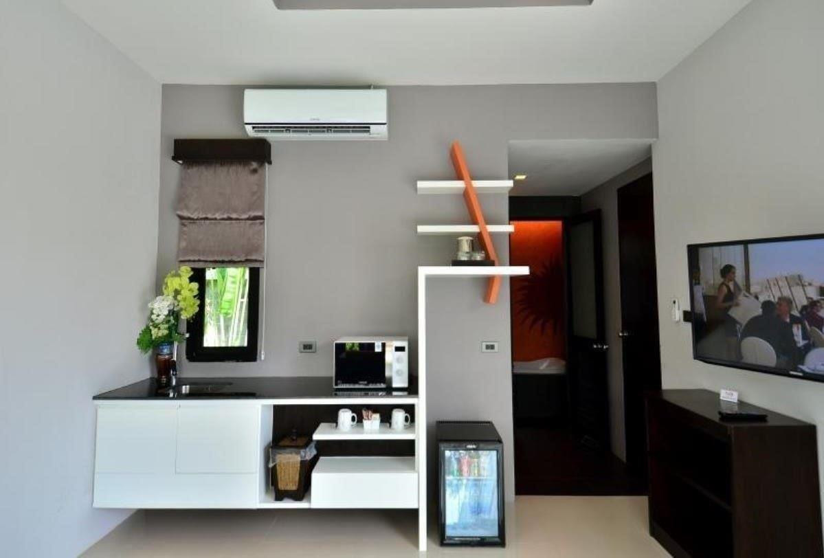 Chaweng Noi Pool Villa 4*