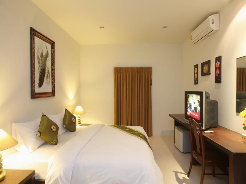 Chaweng Palace 3*