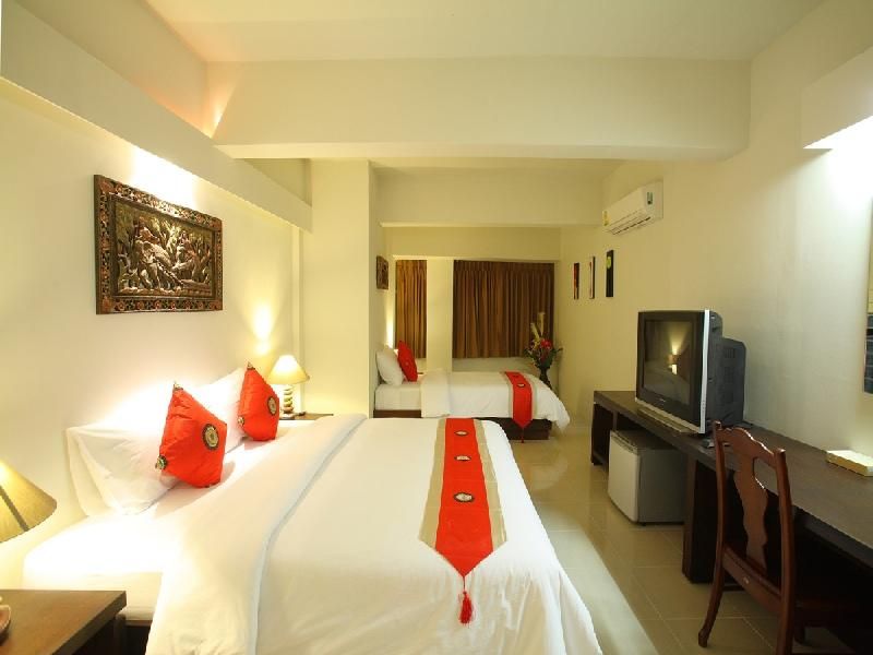 Chaweng Palace 3*