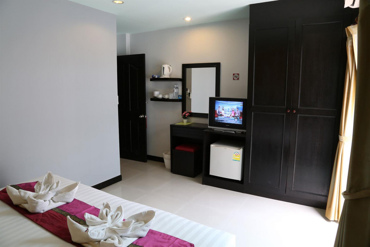 Pj Patong Resortel 3*
